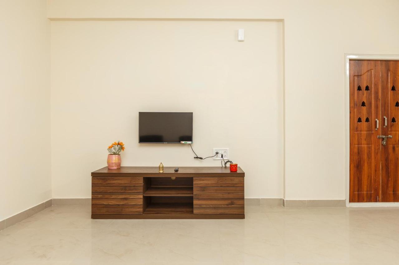 Misty Meridian Serviced Apartments Bangalore Buitenkant foto