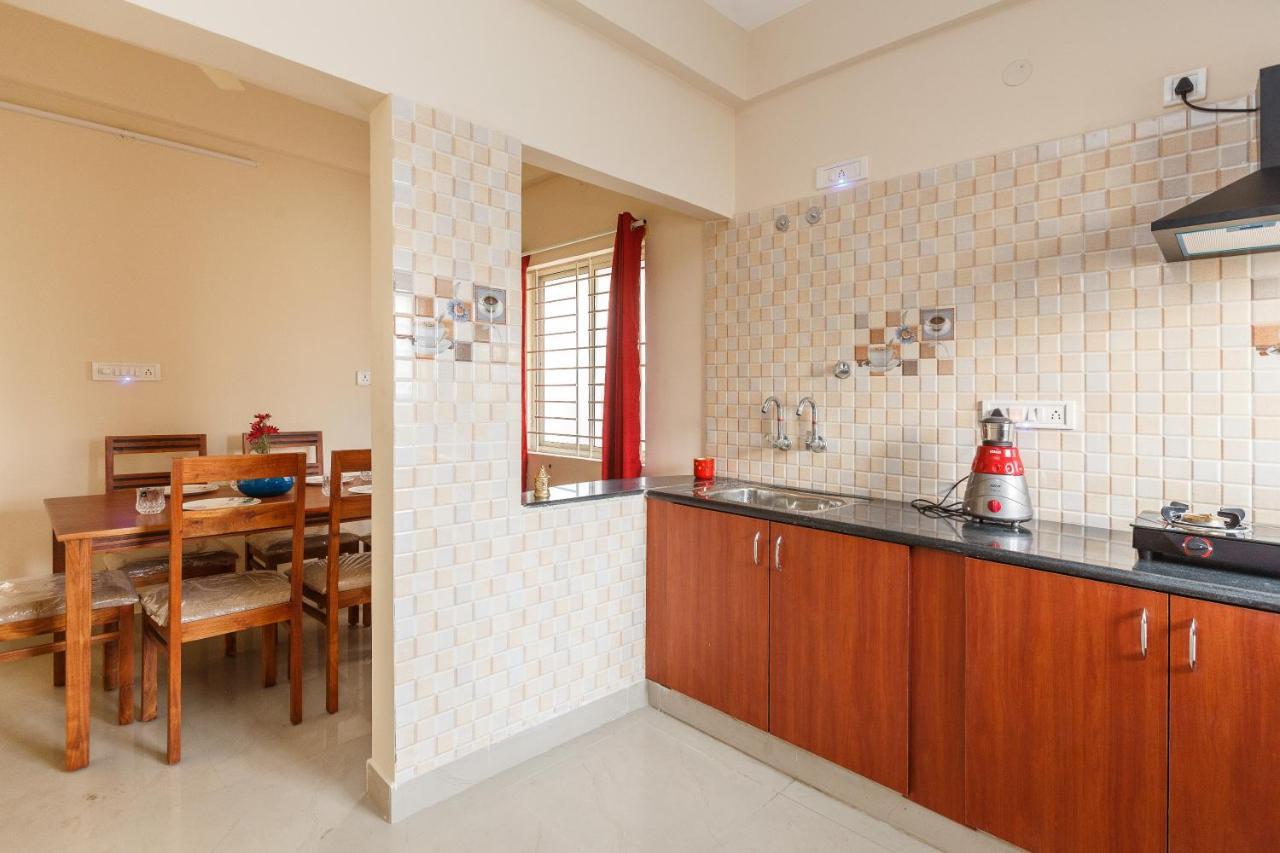 Misty Meridian Serviced Apartments Bangalore Buitenkant foto