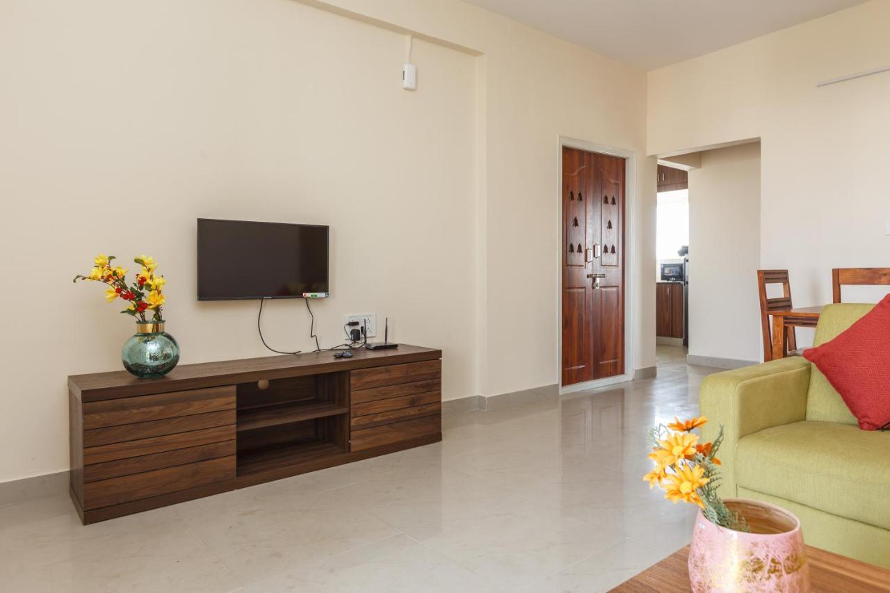 Misty Meridian Serviced Apartments Bangalore Buitenkant foto